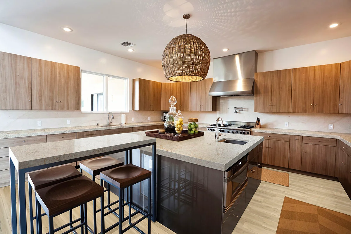 Akadia Luxury Vinyl Plank - Image 5