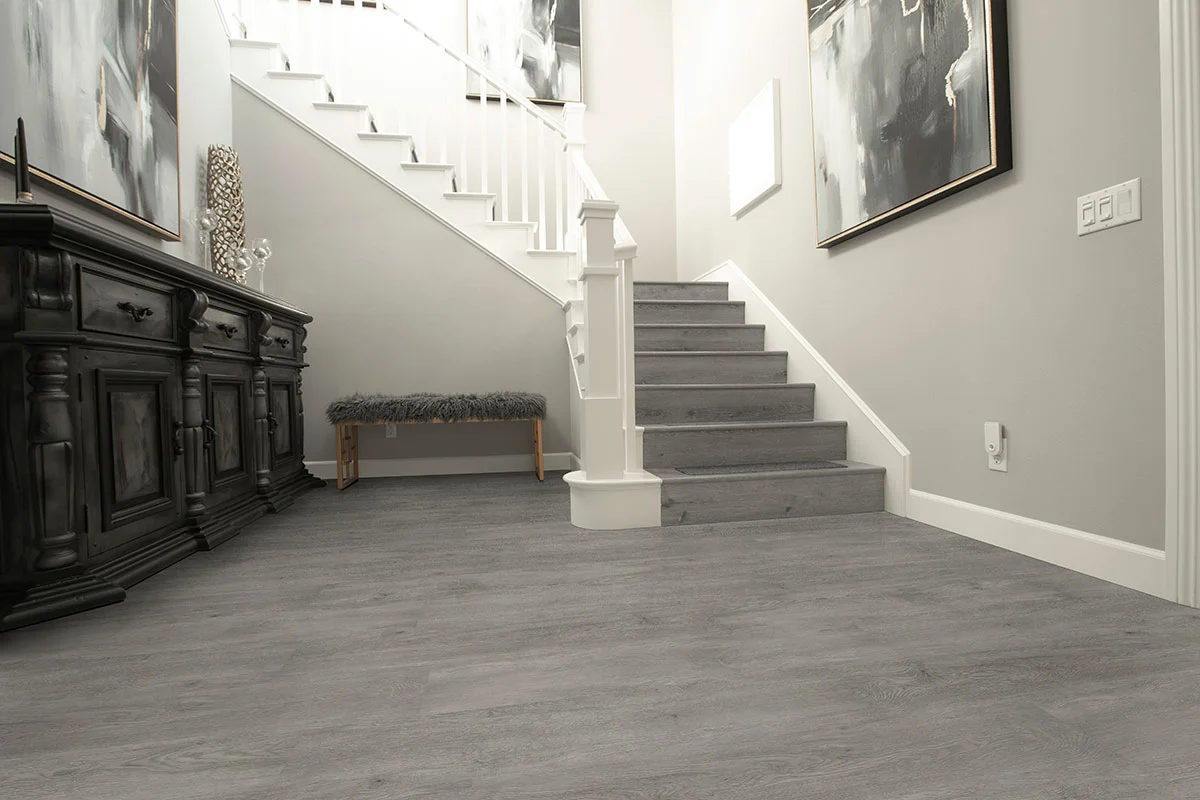 GRAYTON LUXURY VINYL PLANKS - Image 4