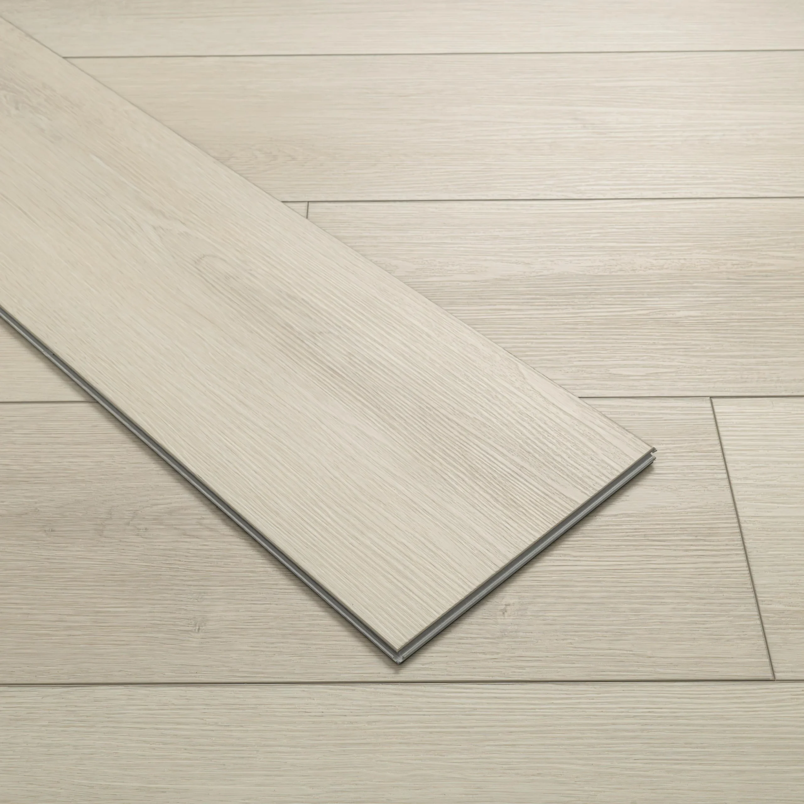 HoneyBella Oak Luxury Vinyl Plank - Image 5