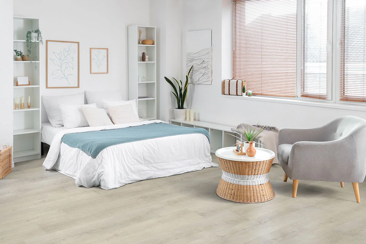 HoneyBella Oak Luxury Vinyl Plank - Image 7
